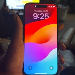 BRAND NEW IPHONE 15 📱🔥 look through all the photos for the vid of the phone 😀